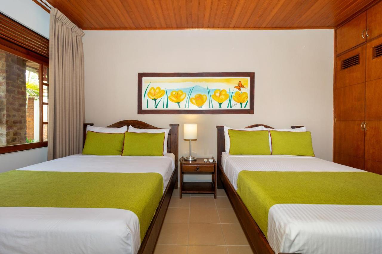 Hotel Campestre La Potra Apiay ภายนอก รูปภาพ