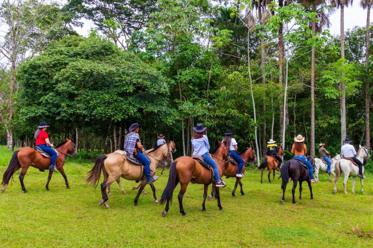 Hotel Campestre La Potra Apiay ภายนอก รูปภาพ